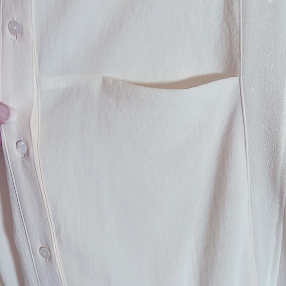 💙Demoo Parkchoonmoo L/XL Ivory button down.Slight Dolman sleeve. Pleated back. - Picture 6 of 7